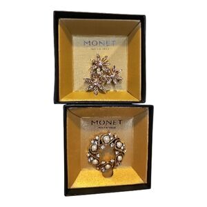 Monet Brooch Pin Duo – New in Box – Floral & Pearl Wreath Designs